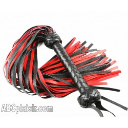 Martinet en vrai cuir noir et rouge 50 lanières